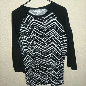 Lularoe shirt